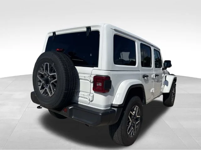 Used 2026 White Jeep Sahara image 12