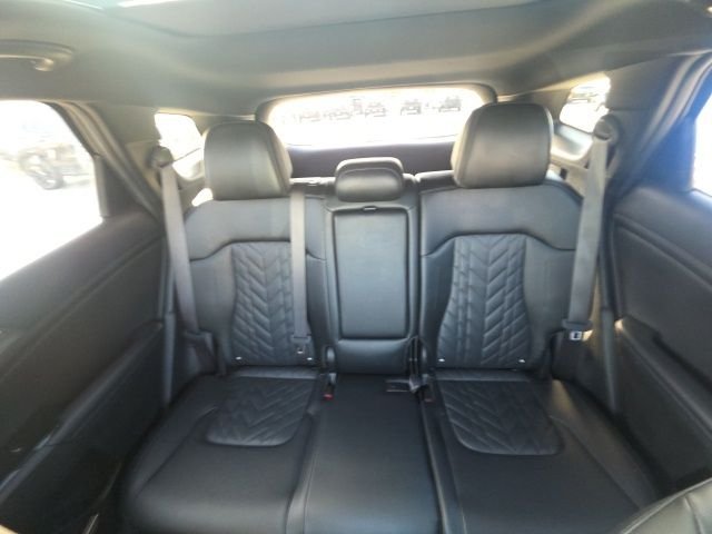 Used 2023 Black Kia X-Line image 27
