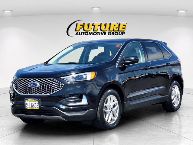 Used 2023 Black Ford SEL image 8