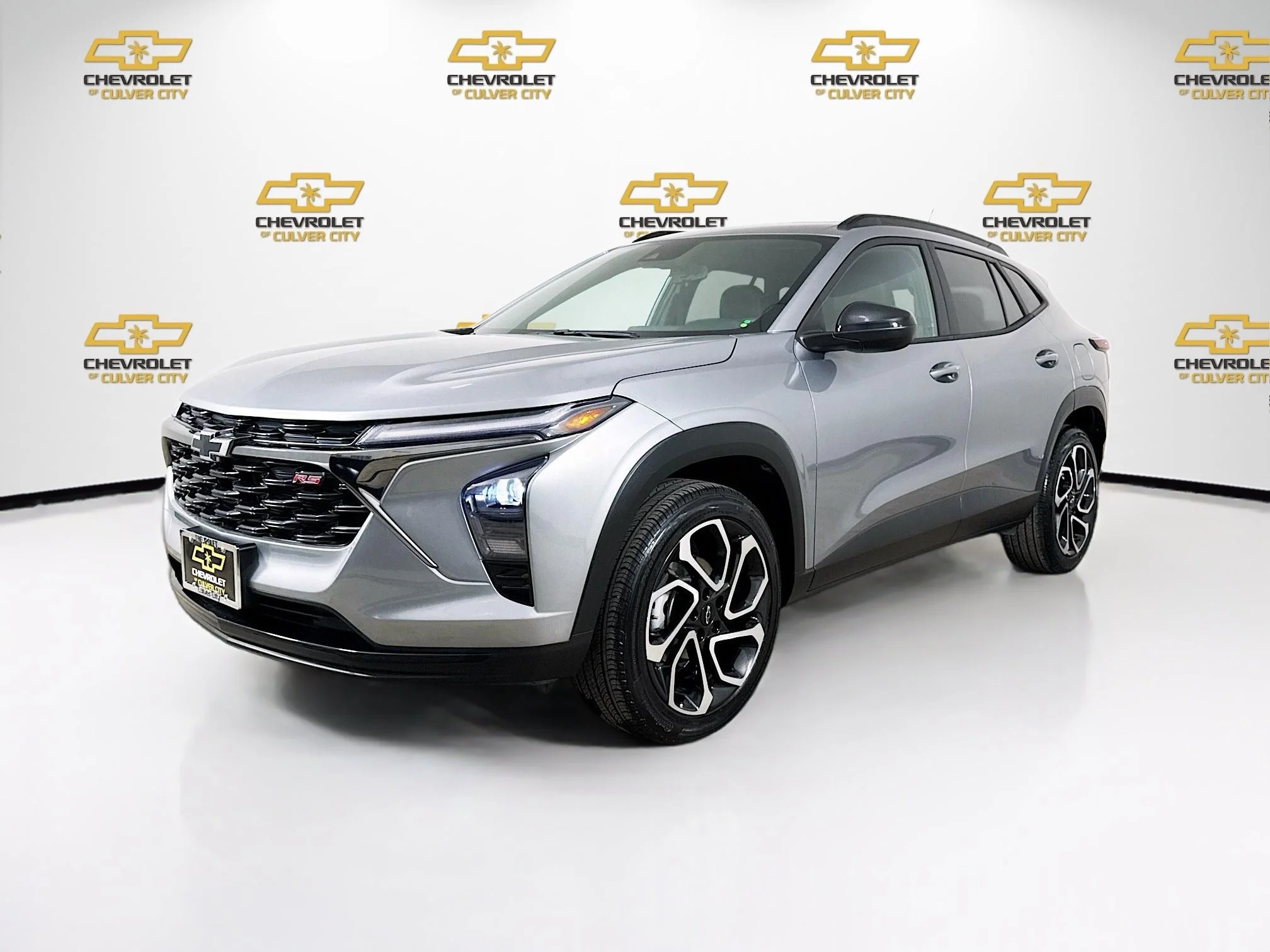 Used 2024 Sterling Gray Metallic Chevrolet 2RS image 3