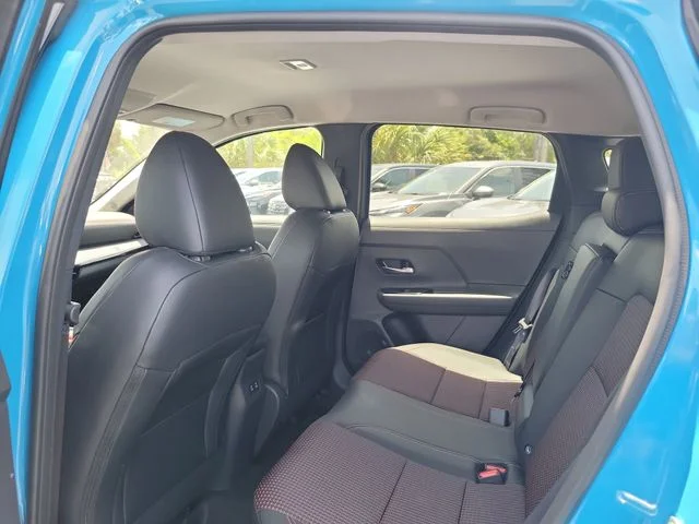 New 2026 Arctic Ice Blue Metallic / Super Black Two-tone Nissan SR image 9