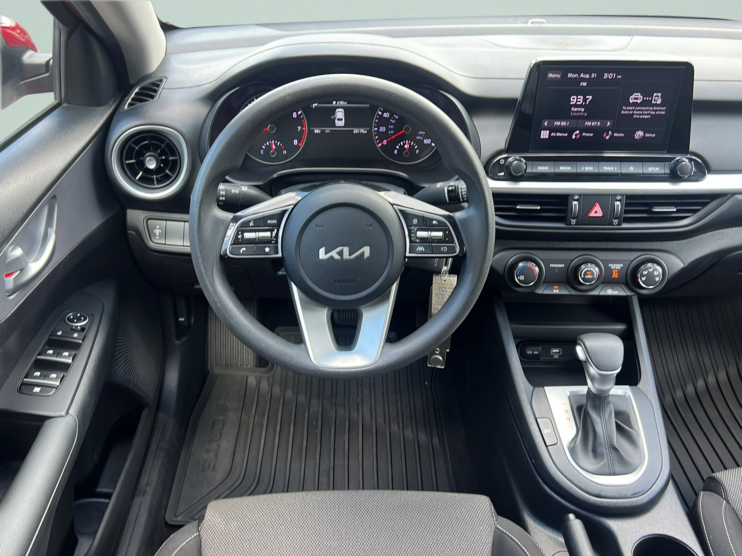 Used 2024 Currant Red Kia LXS image 12
