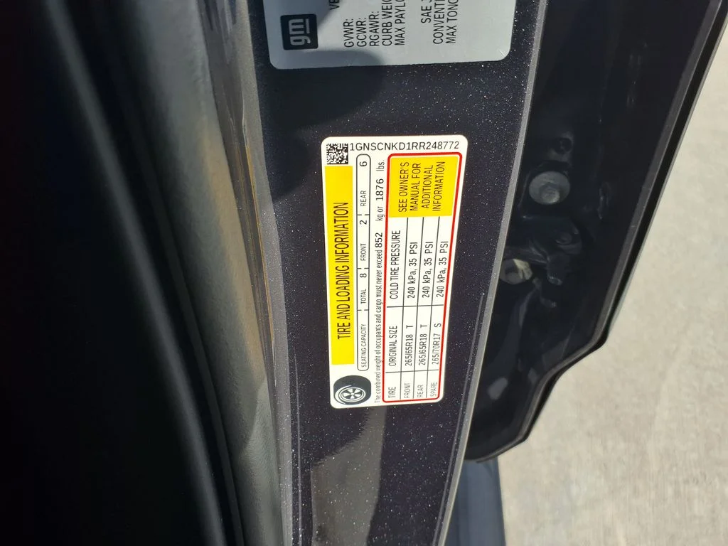 Used 2024 Gray Chevrolet LT image 37