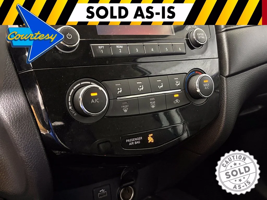 Used 2017 Silver Nissan S image 22