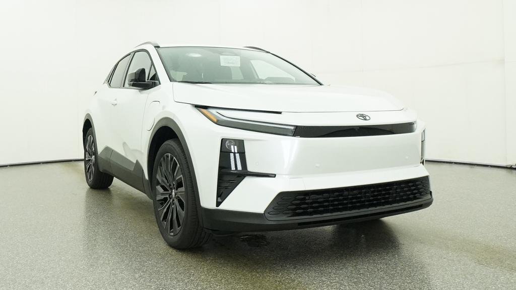 New 2026 Wind Chill Pearl Toyota XSE image 7