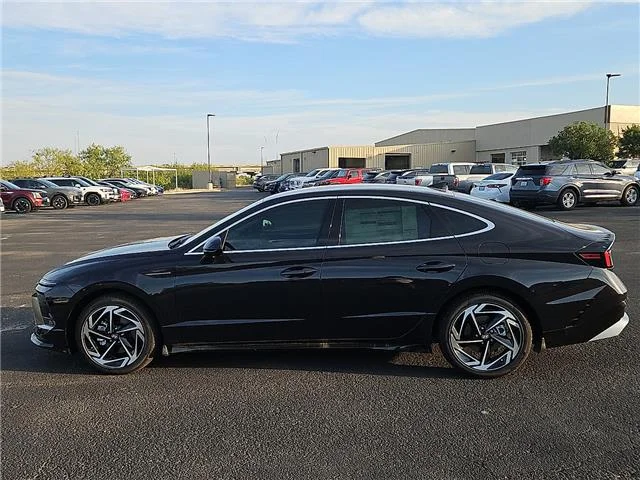 New 2026 Carbon Blue Hyundai SEL Sport image 2