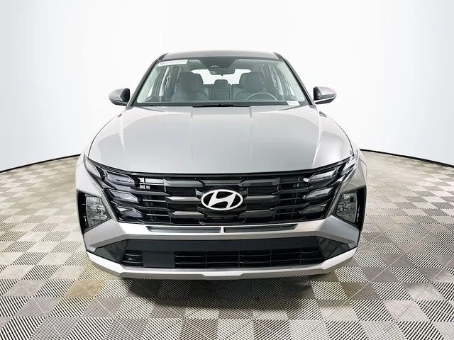 New 2026 Hyundai TUCSON SE