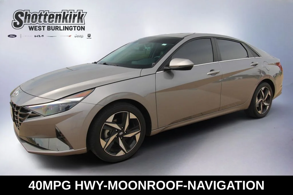 2023 Hyundai Elantra 2.0 Limited IVT SULEV's photo