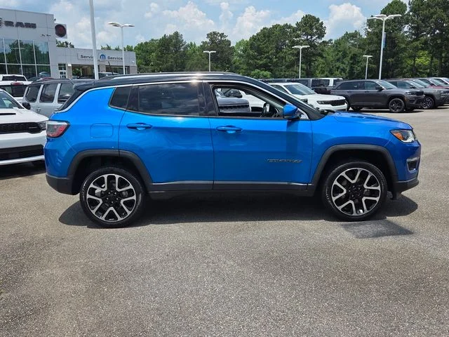 Used 2018 Blue Jeep Limited image 14