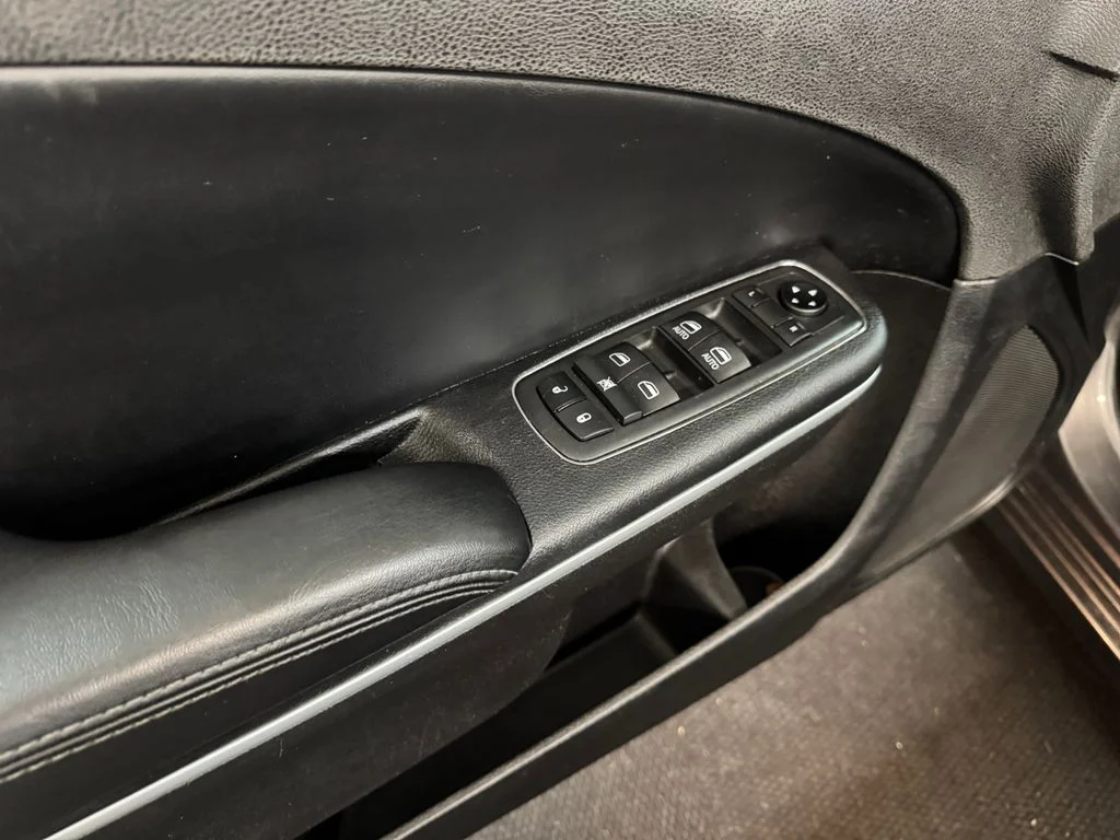 Used 2021 Gray Dodge SXT image 12
