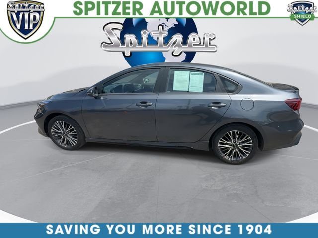 Used 2024 Gray Kia GT-Line image 6