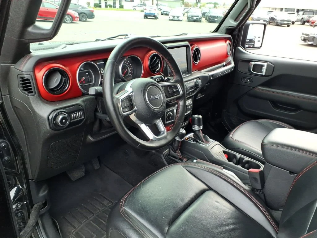 Used 2019 Black Jeep Rubicon image 12