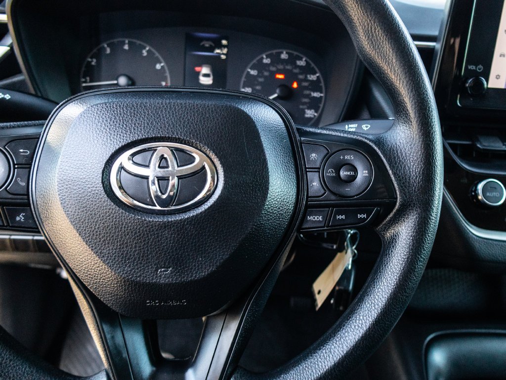 Used 2024  Toyota LE image 29