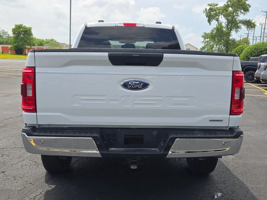 Used 2023 White Ford XLT image 13