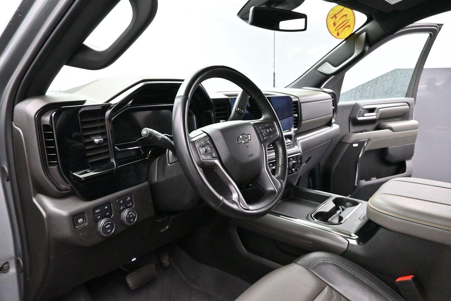 Used 2024 Sterling Gray Metallic Chevrolet ZR2 image 16