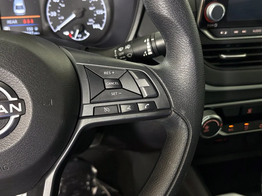 Used 2025 White Nissan 2.5 S image 20