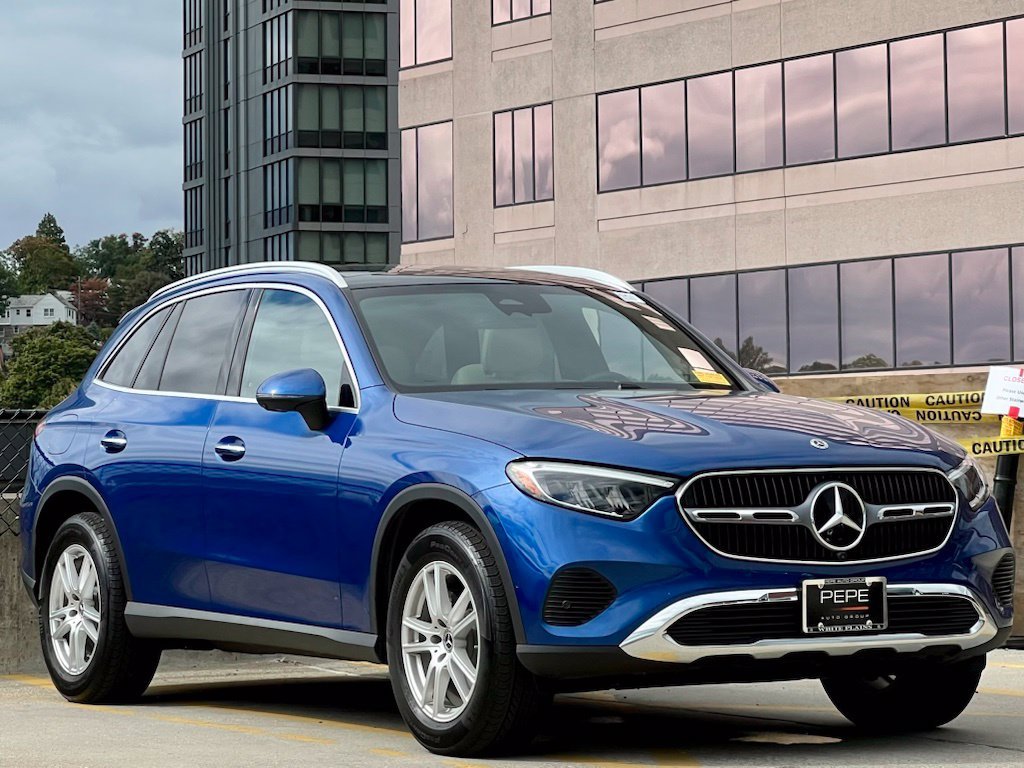 2026 Mercedes-Benz GLC