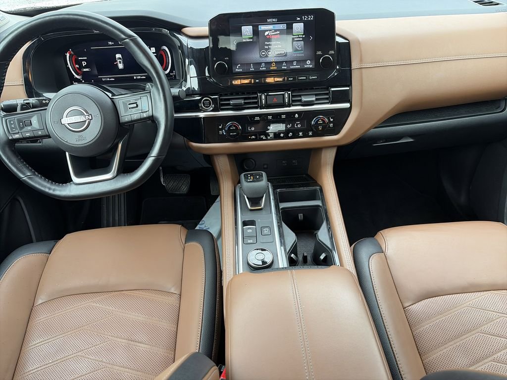 Used 2023 White Nissan Platinum image 13