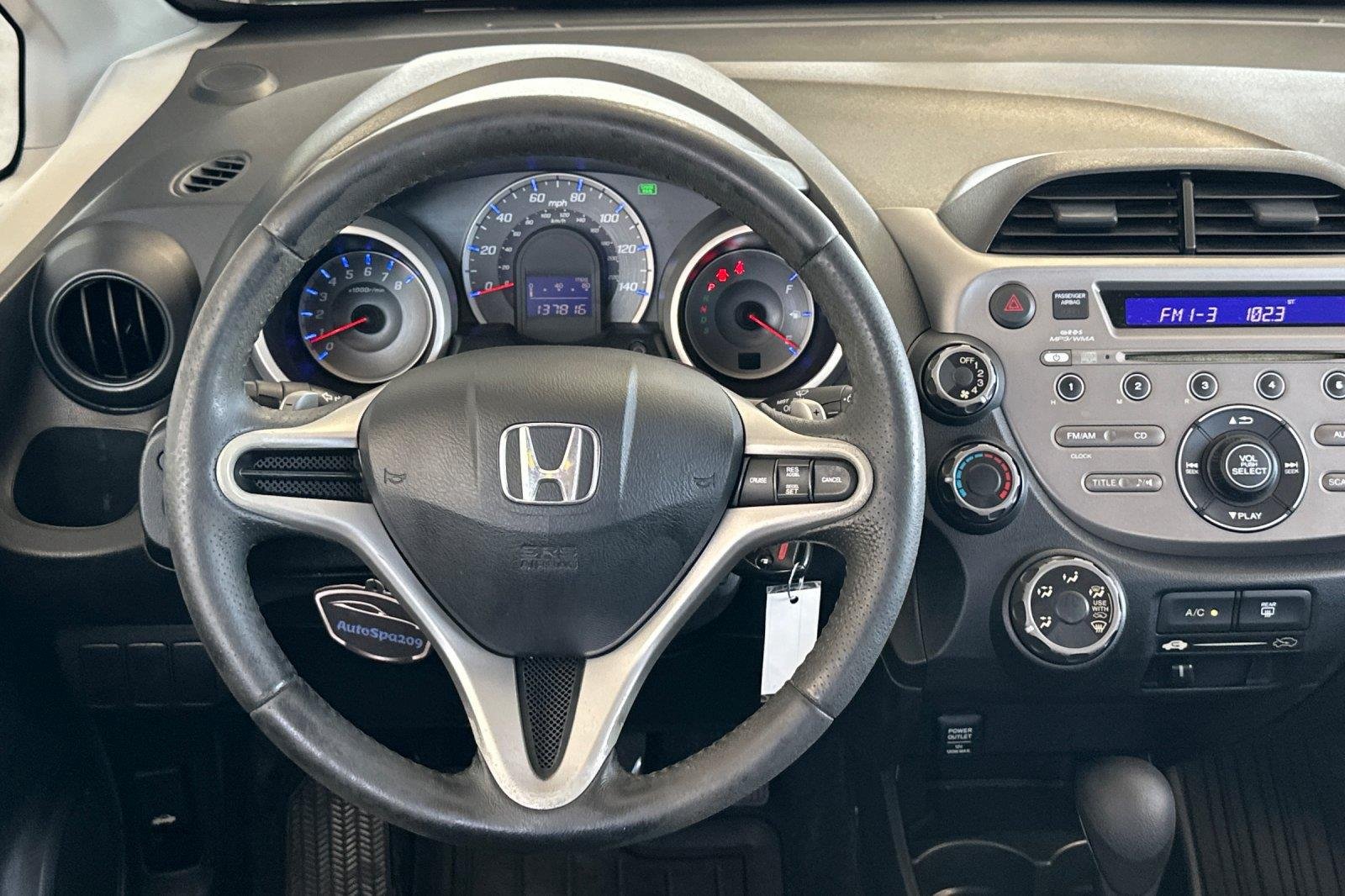 Used 2009 Milano Red Honda Sport image 14