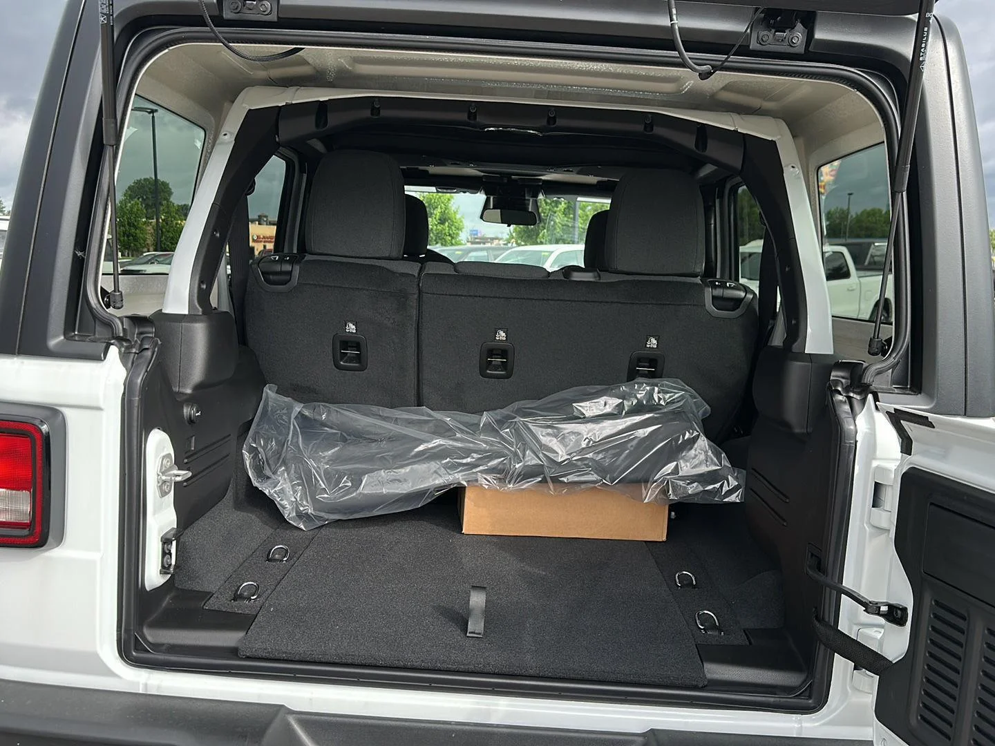 New 2026 Bright White Clearcoat Jeep Sport S image 28