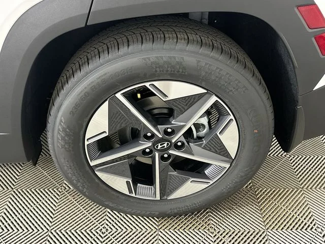 New 2026 White Hyundai SEL image 21