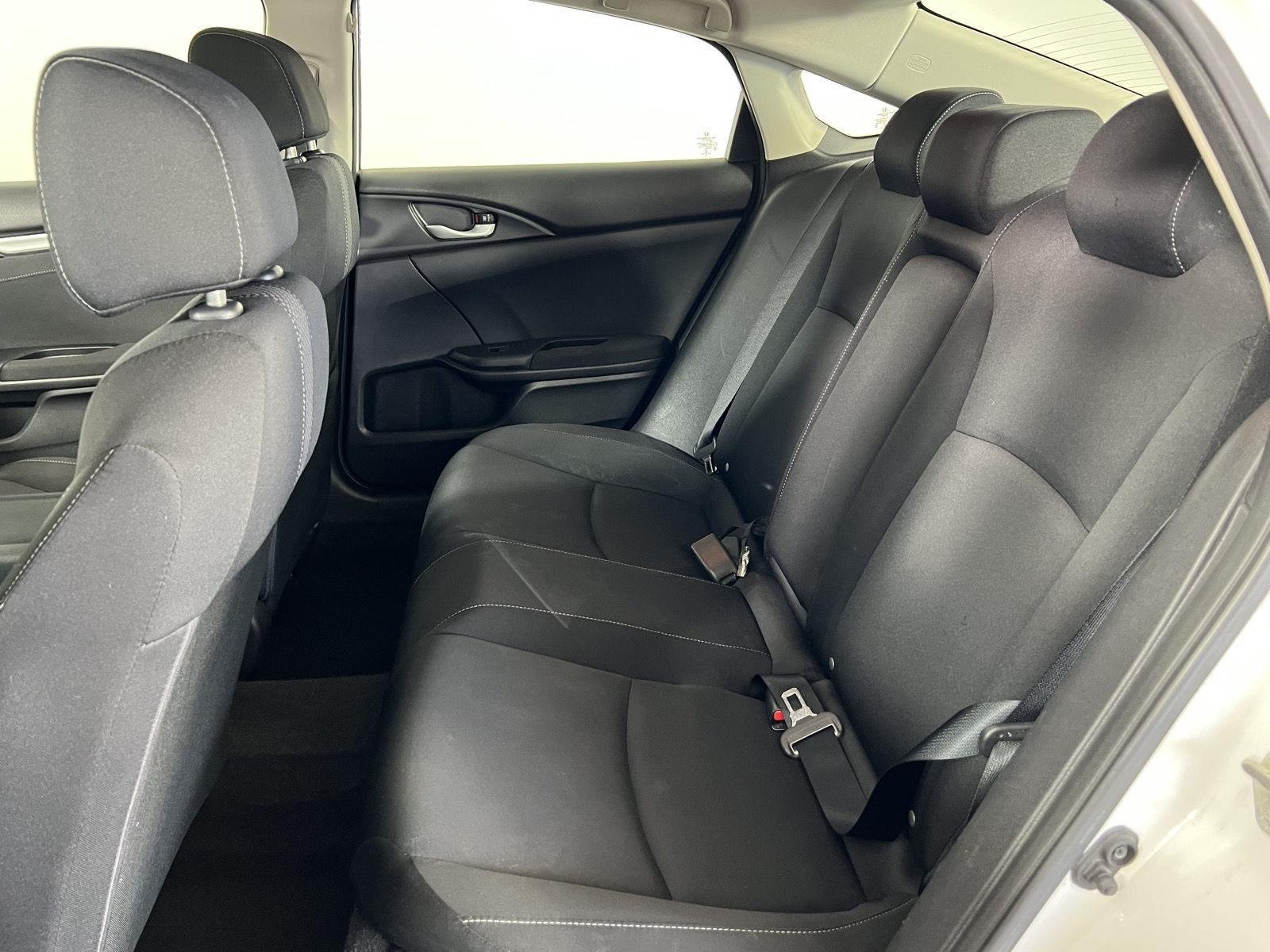 Used 2019 Platinum White Pearl Honda EX image 18