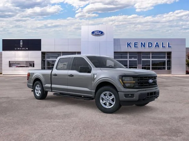 New 2026 Gray Metallic Ford XLT image 7