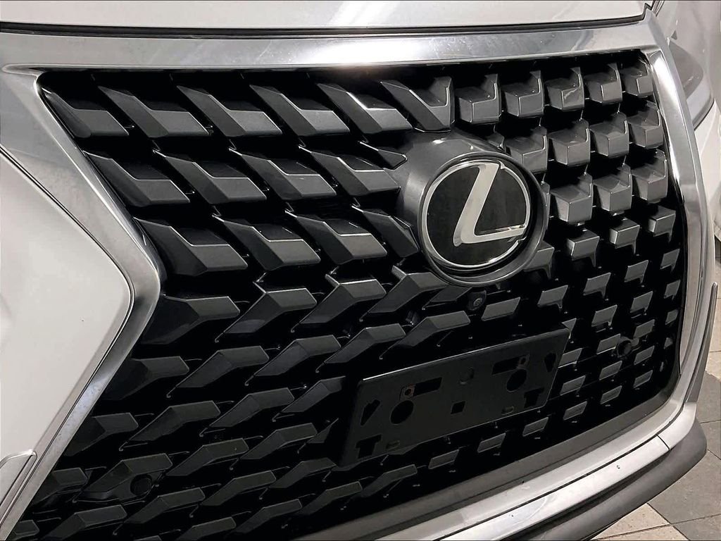 Used 2023 White Lexus 460 Luxury image 32