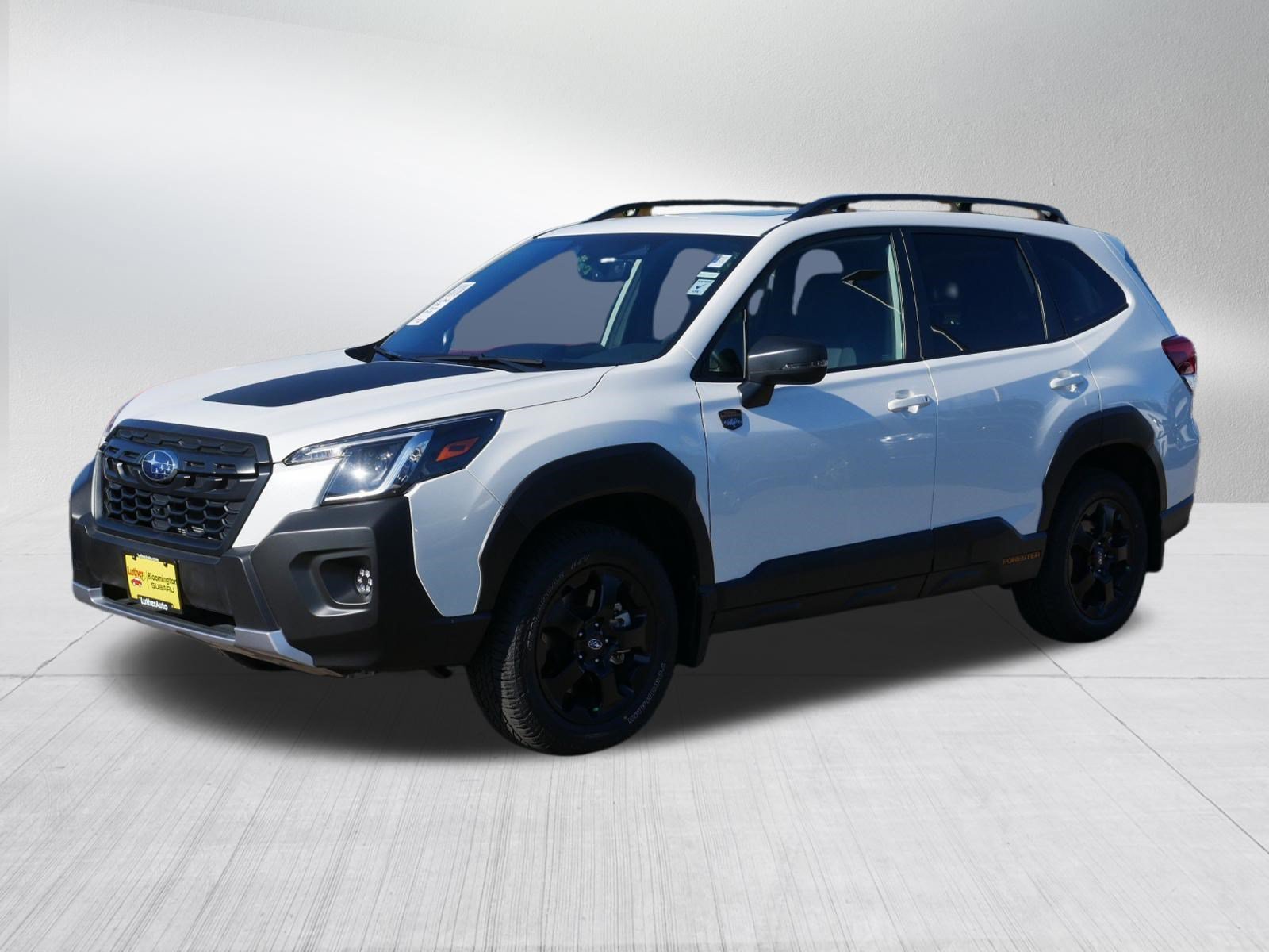Certified Used 2025 Crystal White Pearl Subaru Wilderness image 3