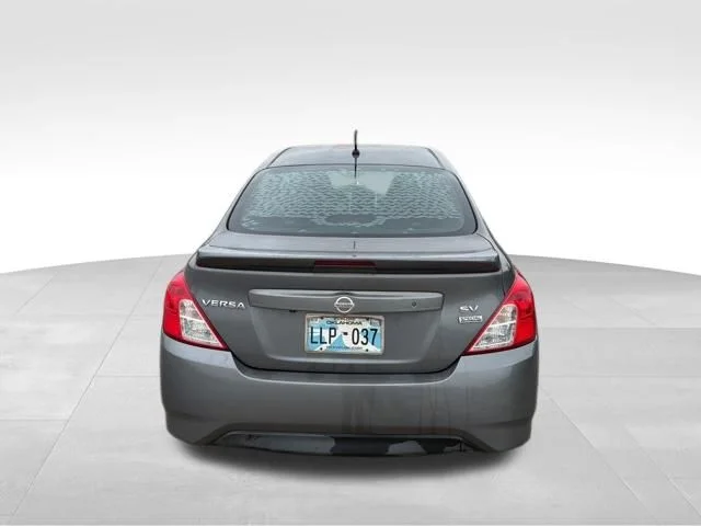Used 2018 Gray Nissan 1.6 SV image 4