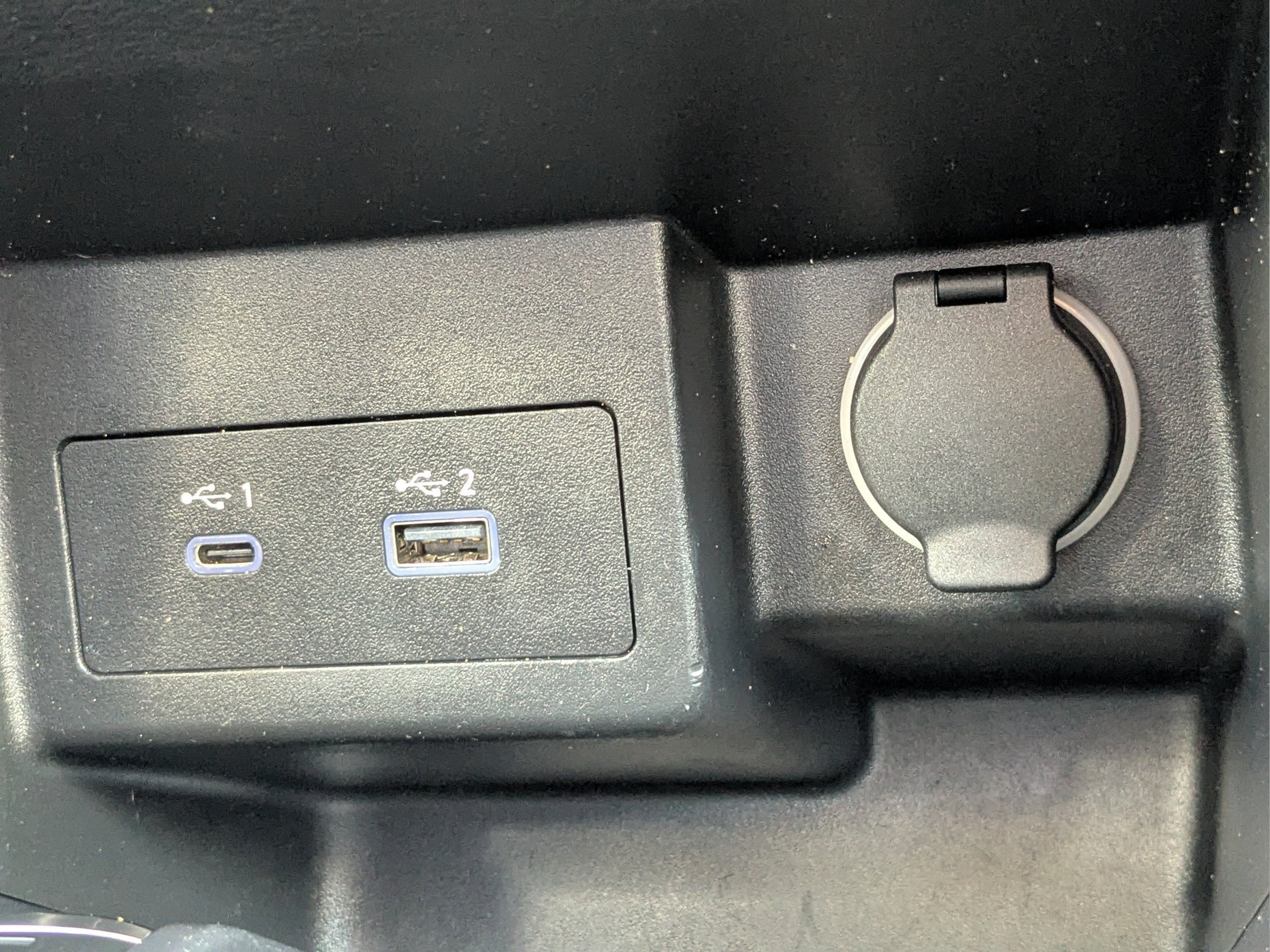 2023 Nissan Kicks SV - Photo 19