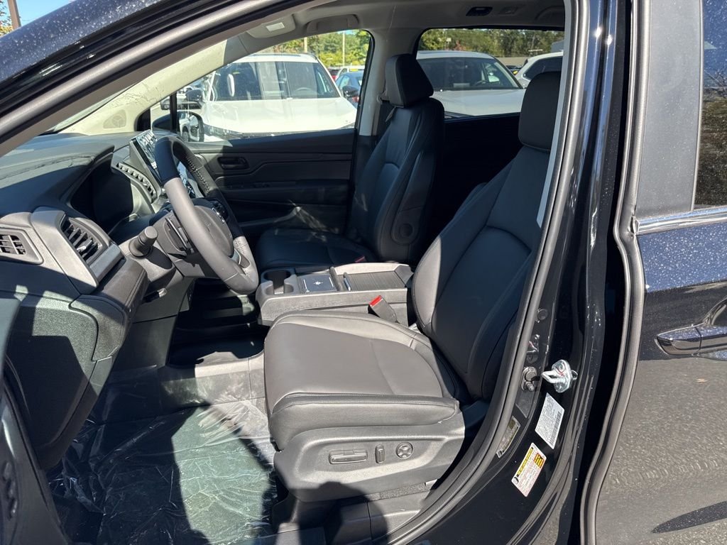 2026 Honda Odyssey EX-L - Photo 17