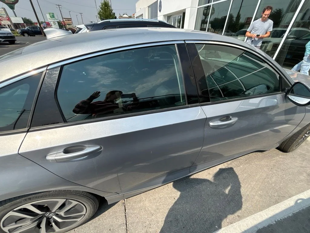 Used 2021 Lunar Silver Metallic Honda Base image 8