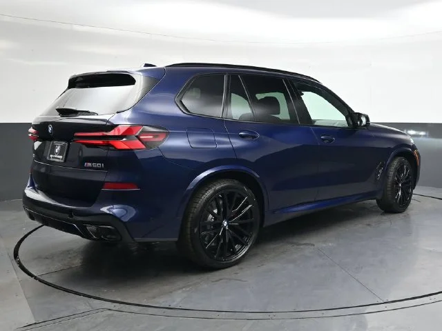 Certified Used 2026 Blue BMW M60i image 4