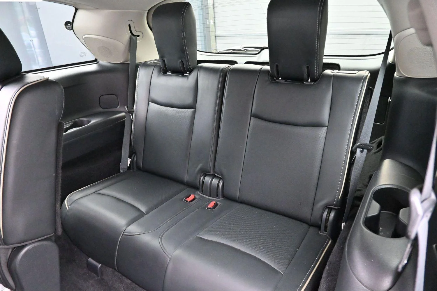 Used 2019 Hermosa Blue INFINITI LUXE image 29