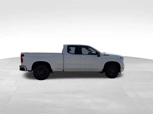 Used 2023 White Chevrolet RST image 7