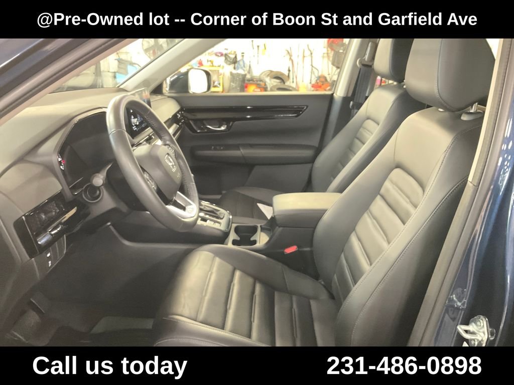 Used 2024  Honda EX-L image 13