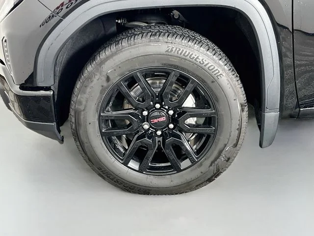 Used 2024 Black GMC Elevation image 11