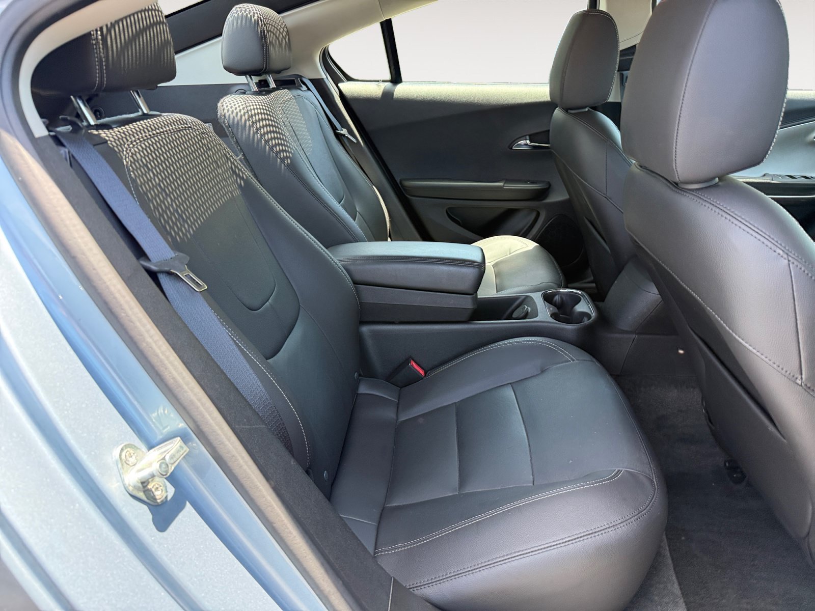 Used 2013 Topaz Metallic Chevrolet  image 18