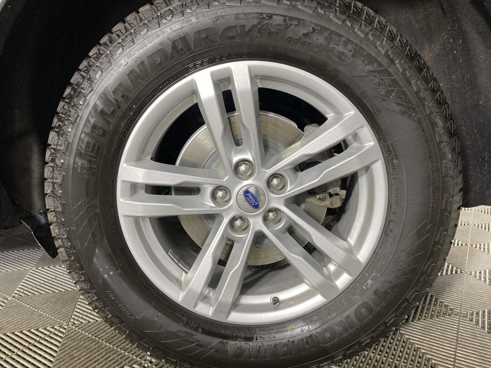 Used 2022 Jewel Red Ford XLT image 12