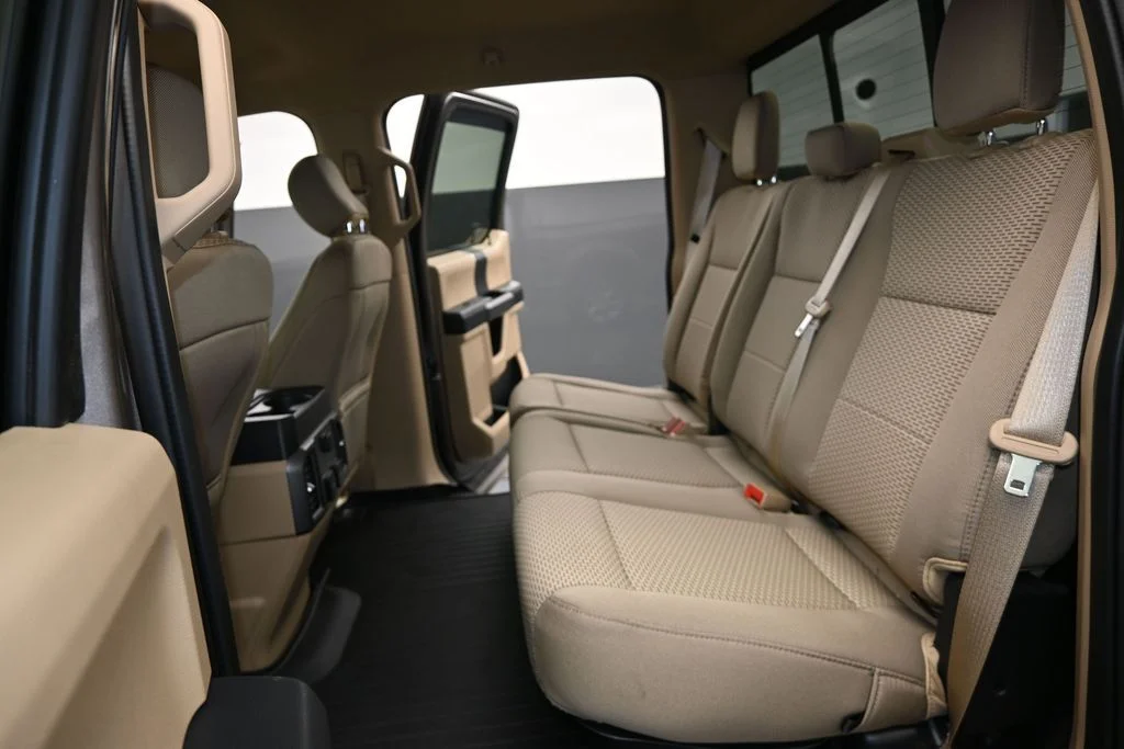 Used 2020 Stone Gray Metallic Ford XLT image 14