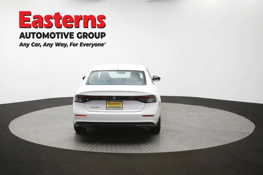 Used 2023 White Honda EX image 40