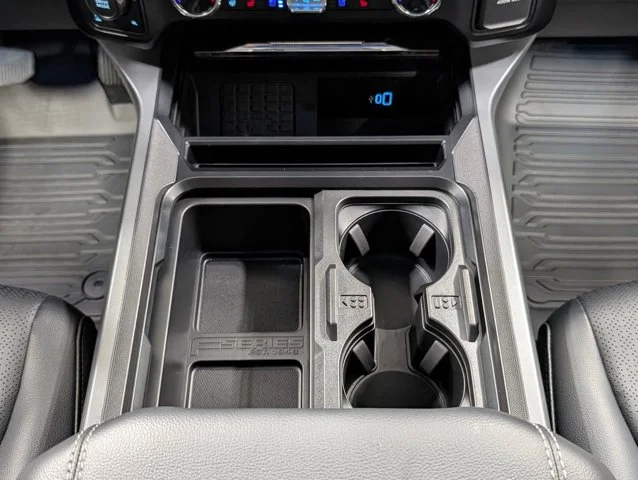 New 2026 Agate Black Metallic Ford F-250® Lariat® image 44