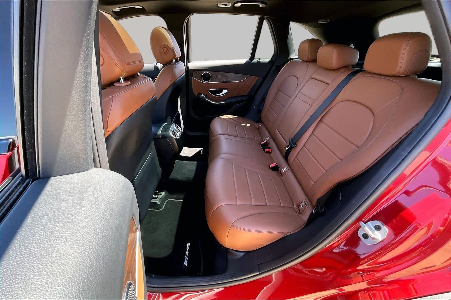 Used 2021 designo Cardinal Red Metallic Mercedes-Benz GLC 300 image 20