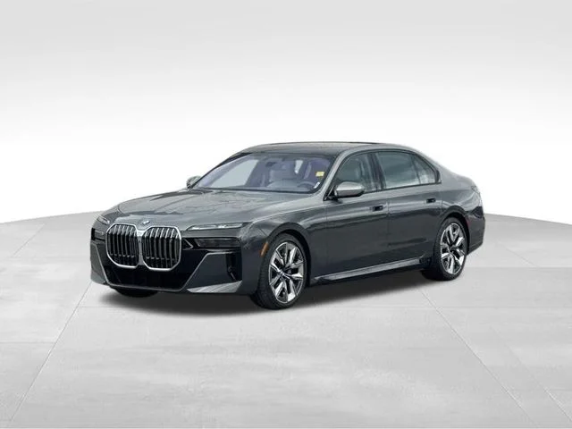 2023 BMW i7 xDrive60's photo