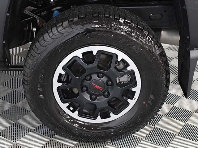 2025 Toyota Tacoma TRD Off Road - Photo 17