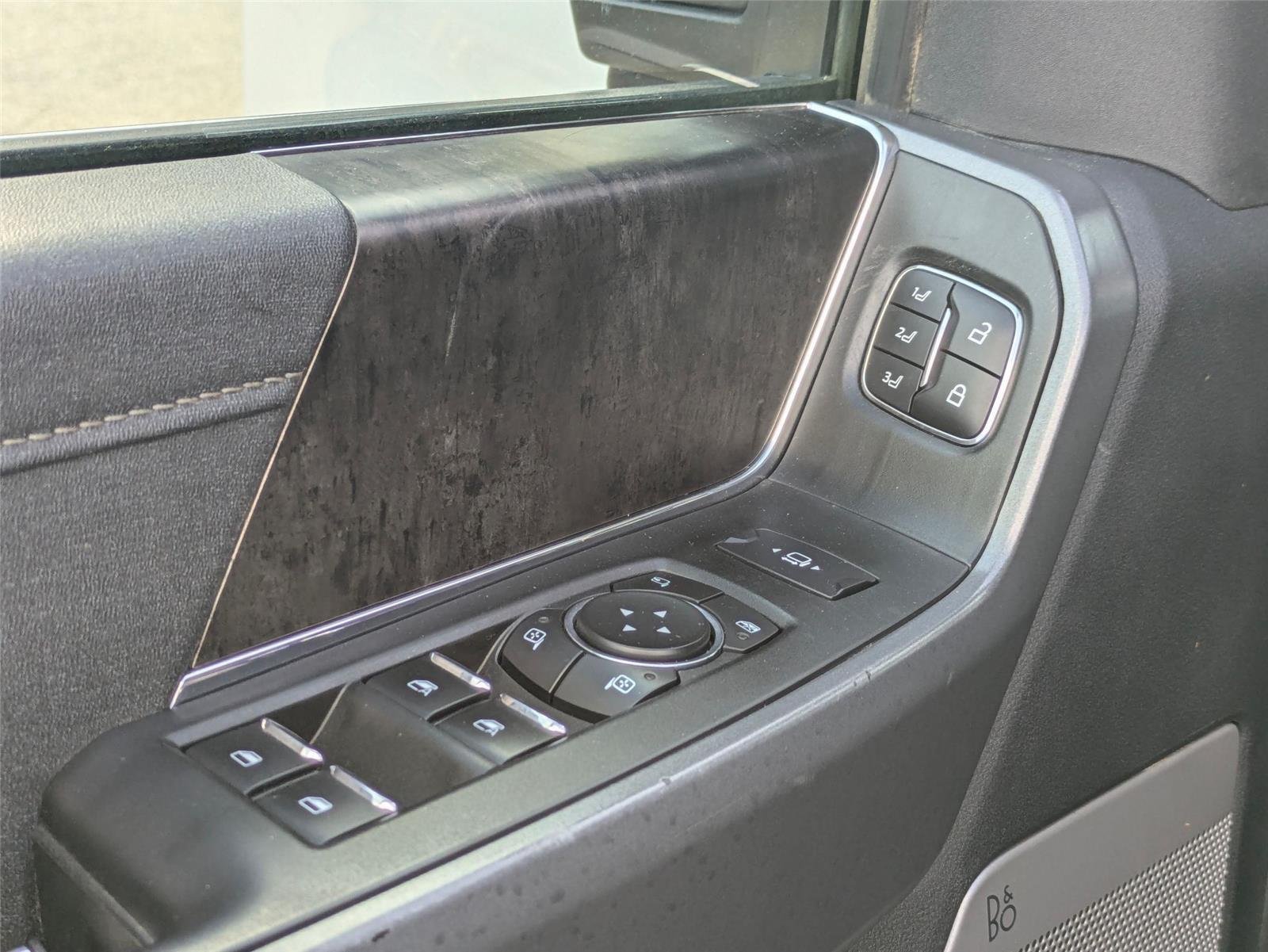 Used 2023 Oxford White Ford LARIAT image 13
