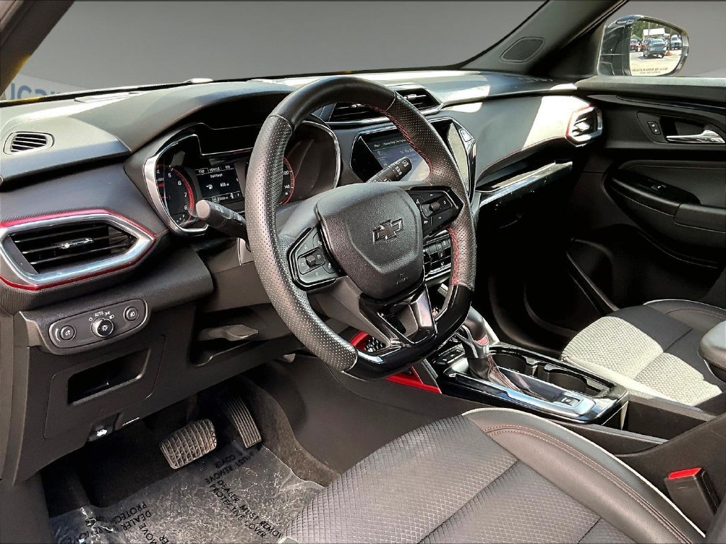 Used 2023 Gray Chevrolet RS image 12