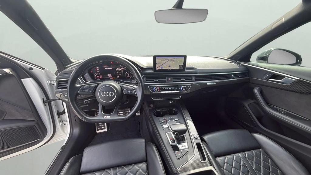 Used 2019 White Audi 3.0T Prestige image 15
