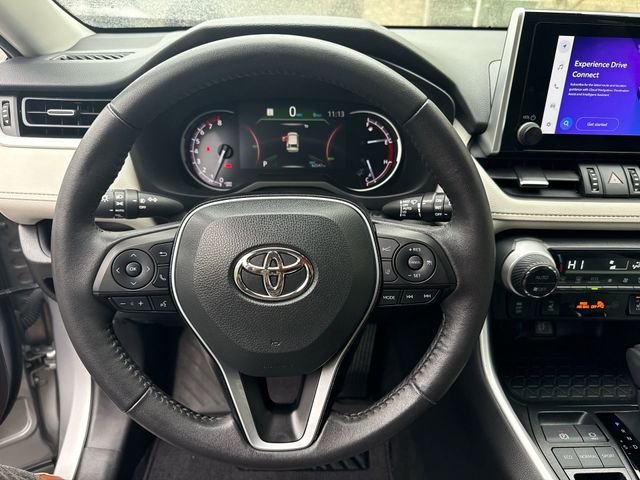 Used 2023 Silver Toyota XLE Premium image 14
